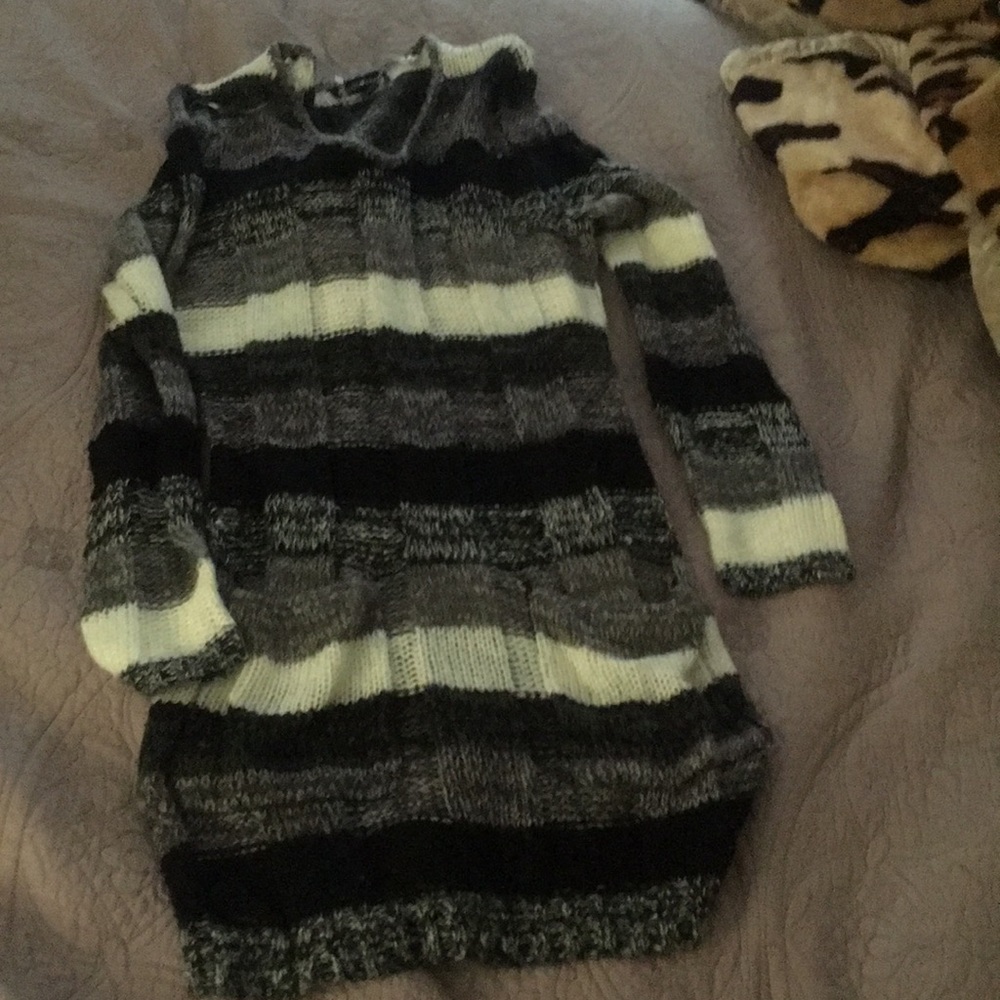 Derek Heart Dress - Size Large